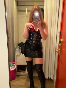 Do you like my latex outfit i loved it but i got kinda sweaty