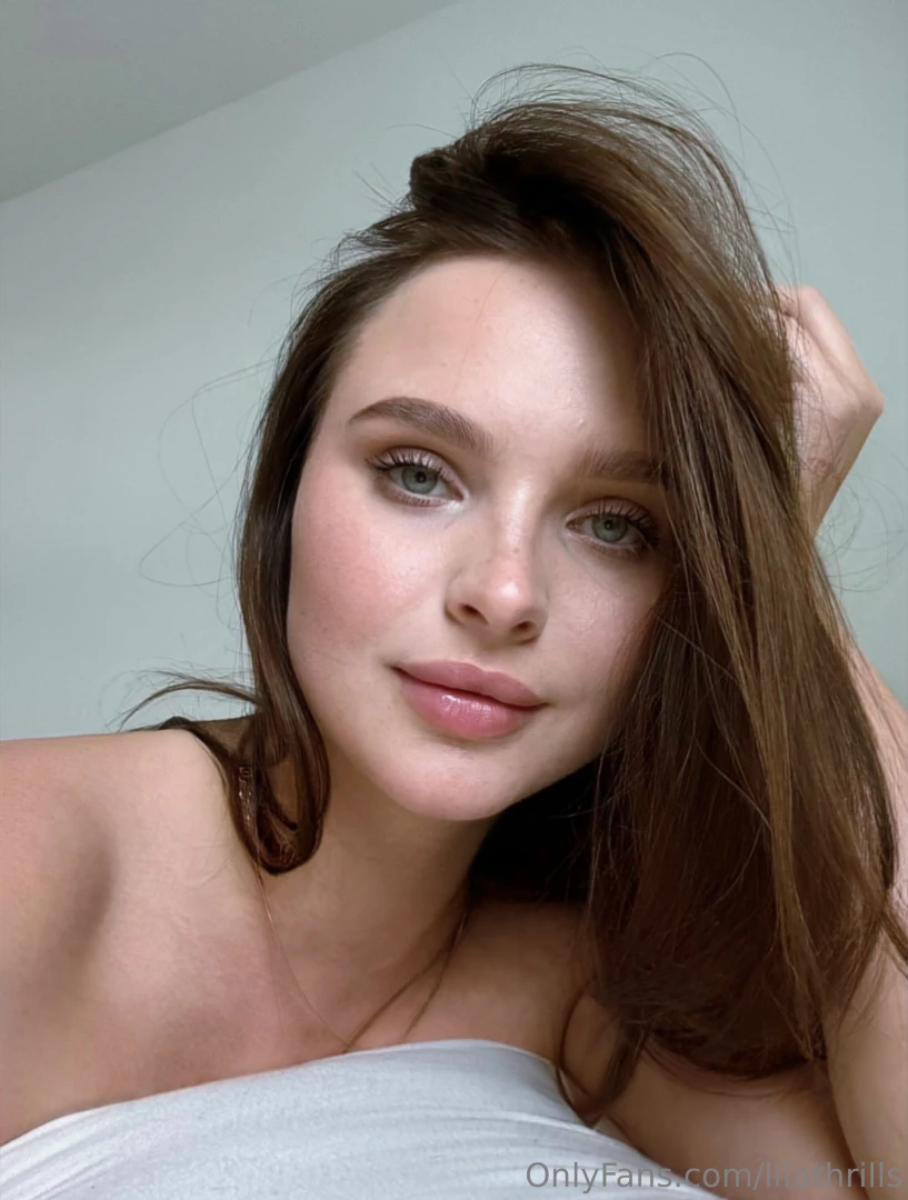 It s not the sunlight waking me up it s the thought of you but fair 