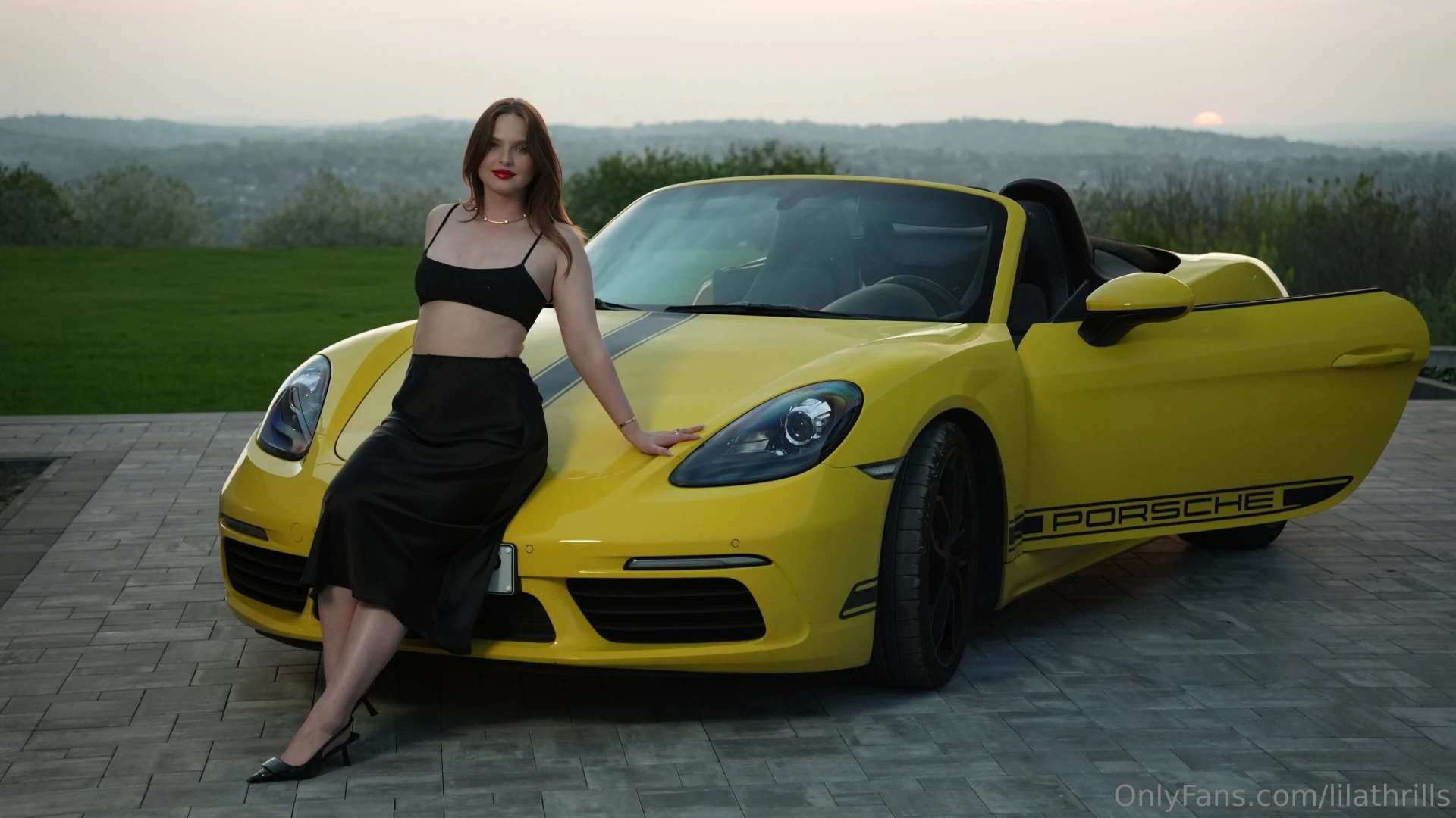 It s been a while since i ve done a shoot with this hottie and she s 