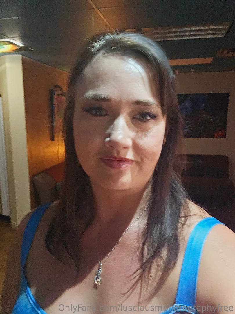 I m off to get a massage anyone want to spoil me i ll send you 
