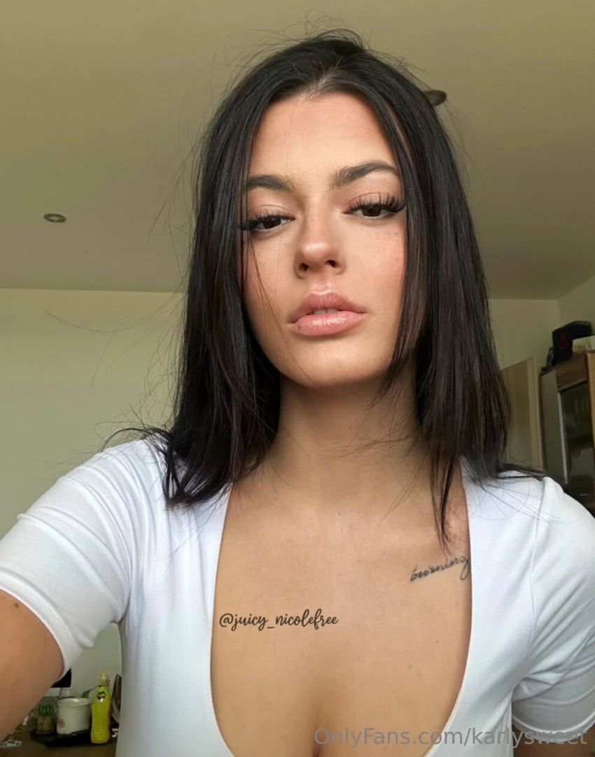 Sweet and funny but with a tight pussy to die for juicy_nicolefree part 498 