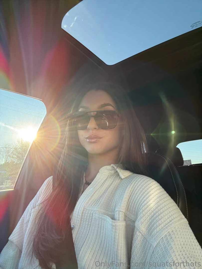 The sun s making me glow but i think i m already hotter do you agree 