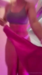 The only thing i love more than a nice tight and bright gym outfit