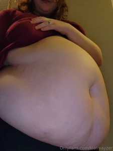 Soooo grateful for my little midnight feeding hehe can you guess what part 2