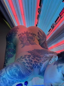 I bet i can make you cum by just the sound of my ass clapping