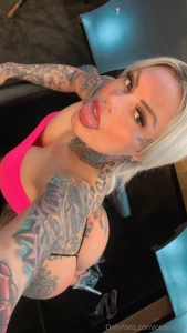 Feeling very naughty check your dm s tonight