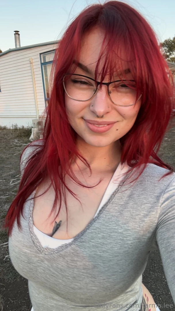 Not really cheeky photos but i felt pretty in these 