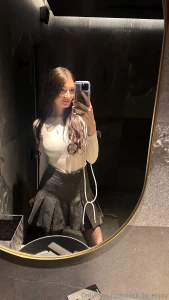 Do you like to walk and look at other people