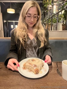 Happy thursday i am definitely someone that has a sweet tooth and this part 1