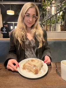 Happy thursday i am definitely someone that has a sweet tooth and this