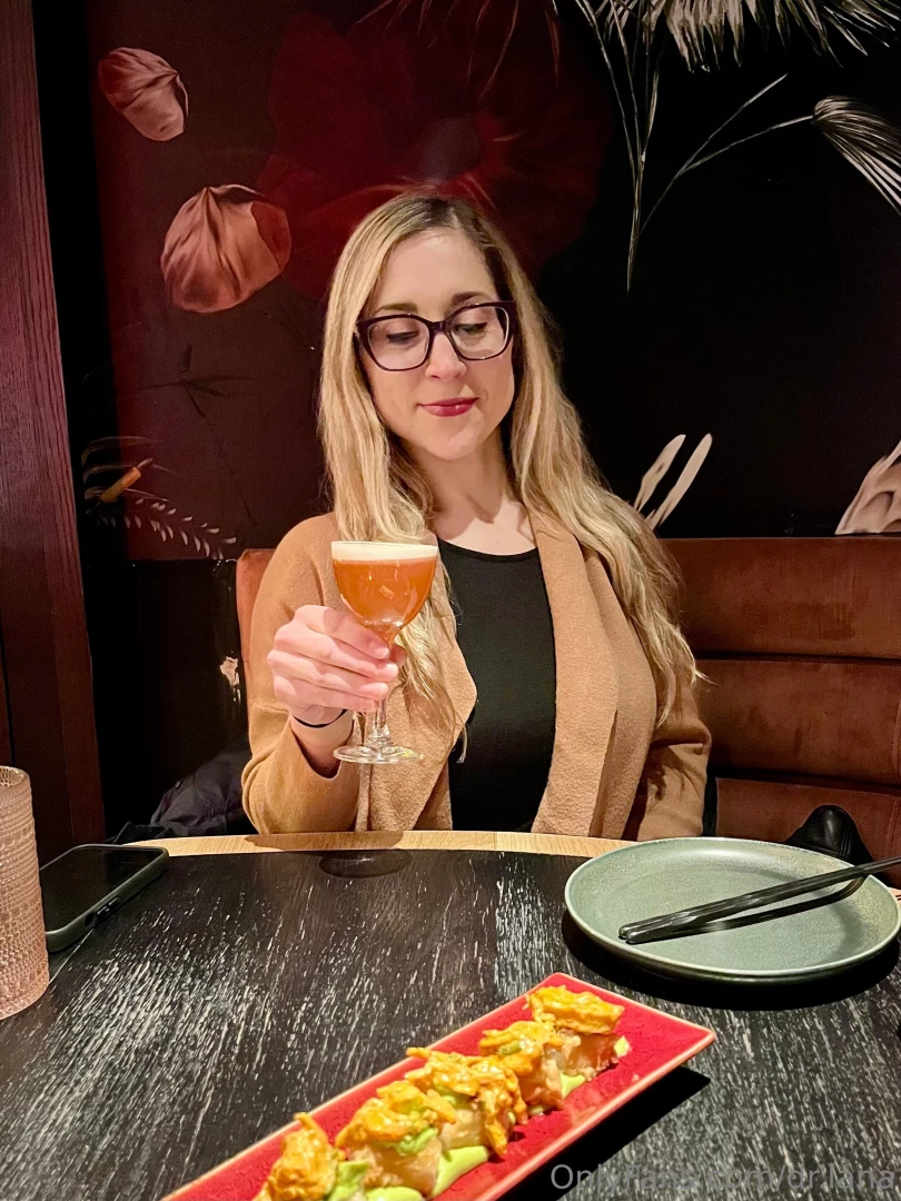 I love evenings out and trying delicious foods 