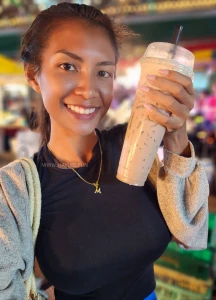 Have you tried to drink milk tea or you want my juice instead