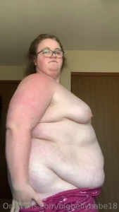 ladylovesbigcock - I m feeling so happy and jiggly today 