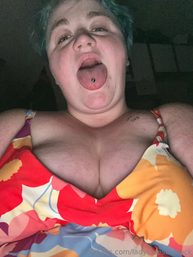 Cleavage is always fun to look at part 1 