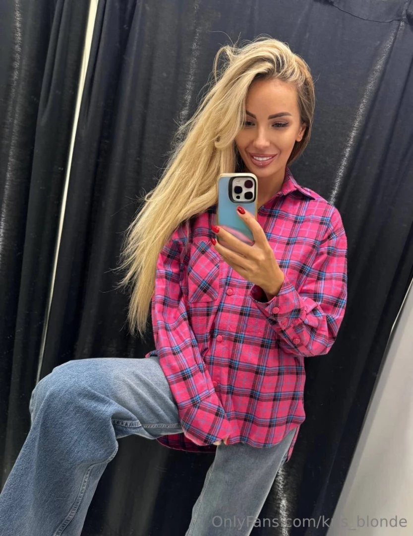 It s getting cold should i dress warmer or will you keep me warm 