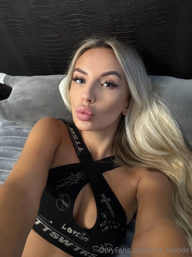 I m lying on my bed after a workout i want to relax and watch a movie 