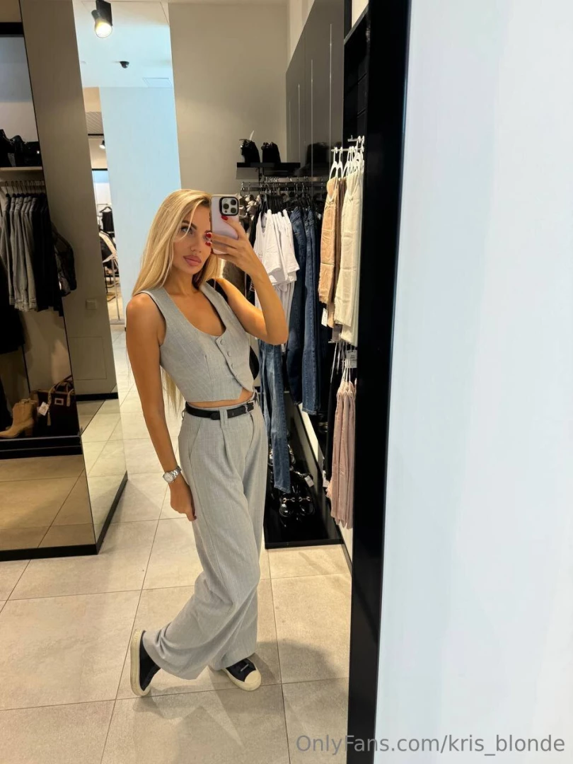 Went shopping today and bought some new pants how do you like them 