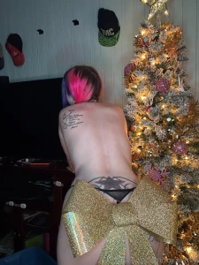 Wrapped myself up like a present amp decorated my tree posting this