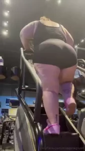 Who wants to put their face in between my cheeks