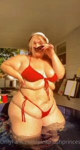 But in my neck of the woods i m just the girl next door