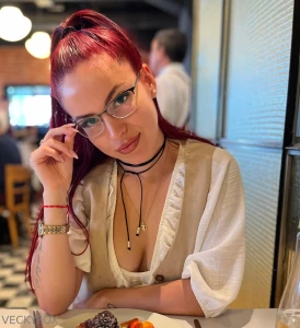 Would you go on a date with a girl like me part 4