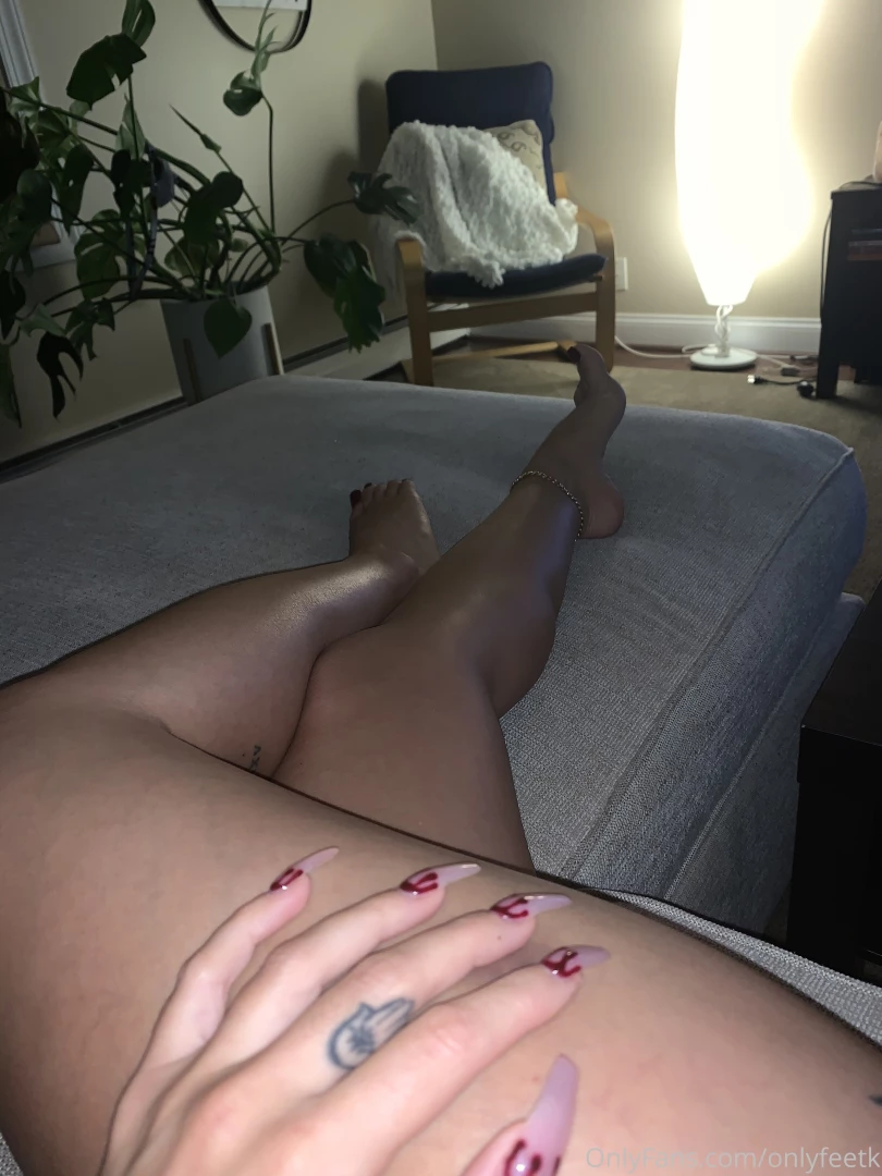 Legs legs and more legs 