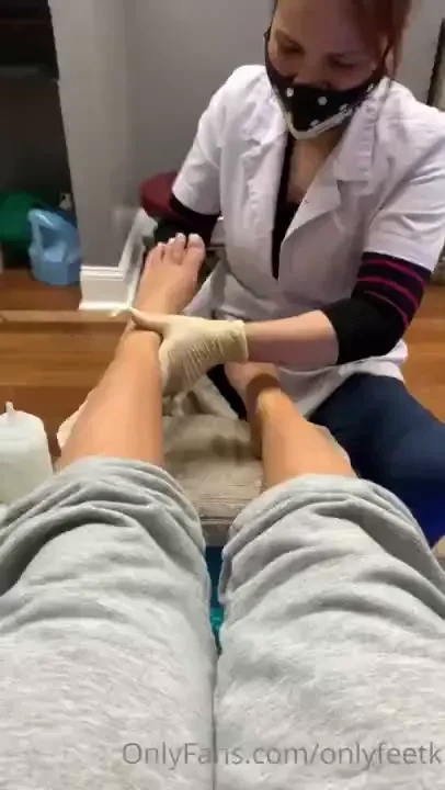 Pedi massage who thinks they can do it better 
