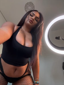 Check your messages for my 1 hour sale