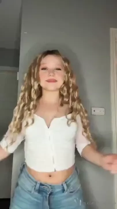 Just a random cutesy video 