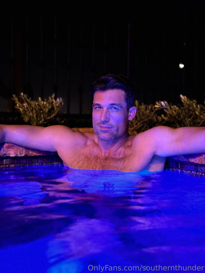 I invite you over to my hot tub what are we doing 