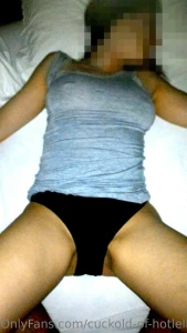 Mia moglie una donna calda tanta vaglia di sesso e di provare cose