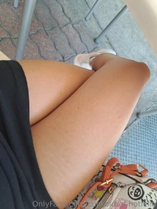 La hotlella fuori da casa in modalit donna ed in modalit troia ii