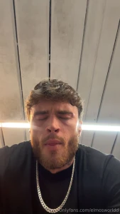 If only you knew what was going on below the waist while i took this