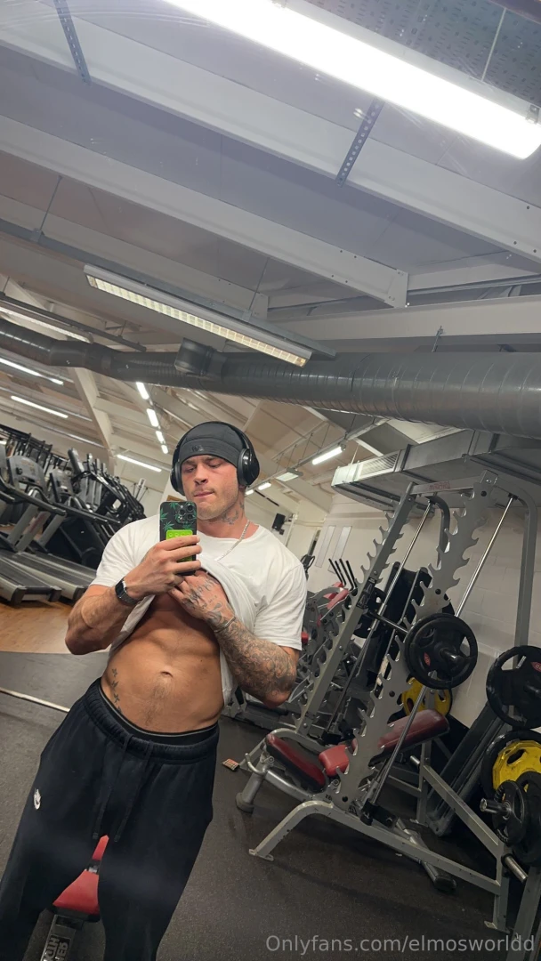 Dreaming of a good suck 