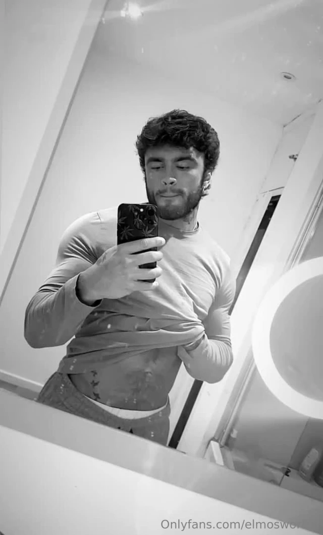 Got a surprise for you in the dms 