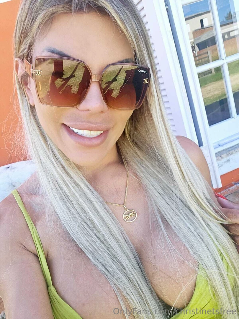 Send me a photo of your ass or your cock to humiliate in a 