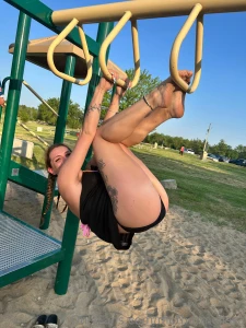 Long day at the beach now who s face can i sit on part 1