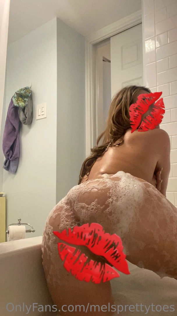 Feelin dirty message to see more bath time content without the emojis part 1 