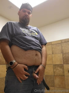 Random restroom part 1