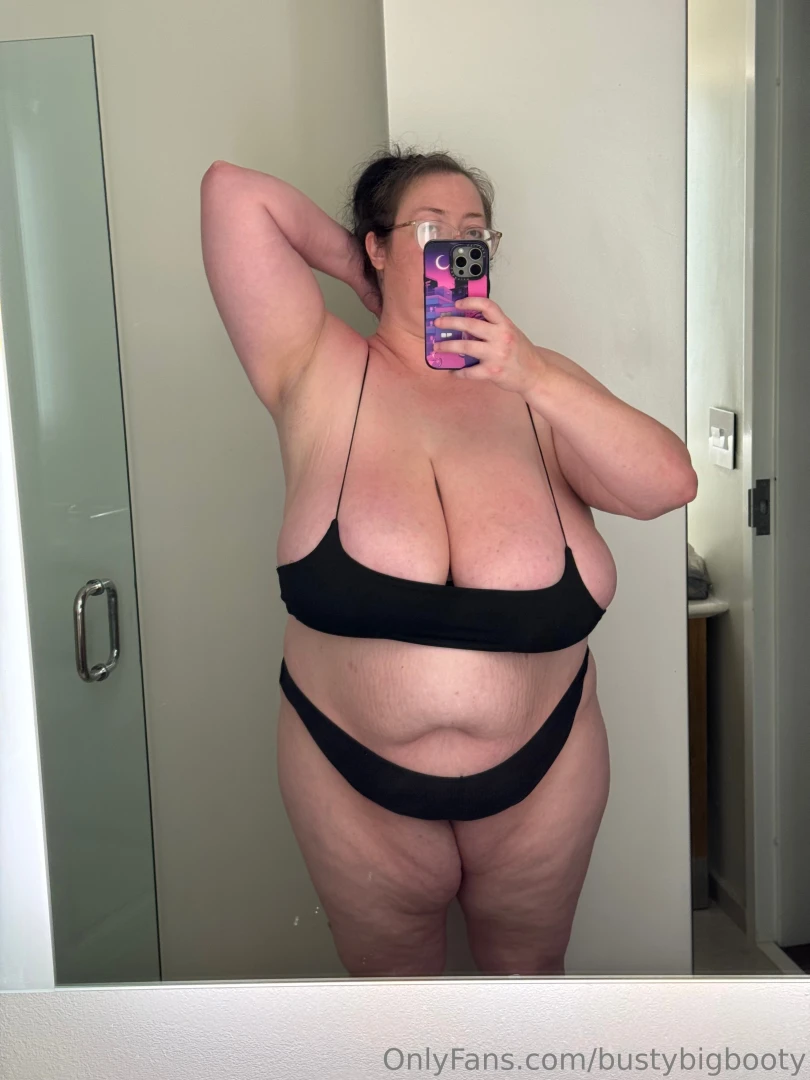 Do you like armpits or are you only here for my massive jugs 