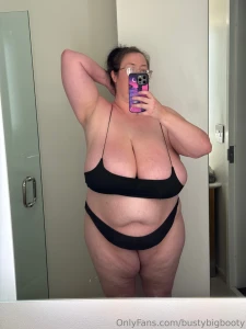 Do you like armpits or are you only here for my massive jugs