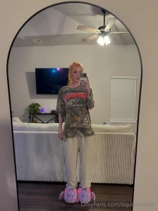 What should i wear during my live tonight any suggestions