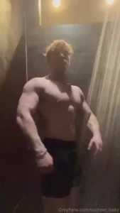 If you might wanna see me fully naked in the shower for 5 minutes hmu