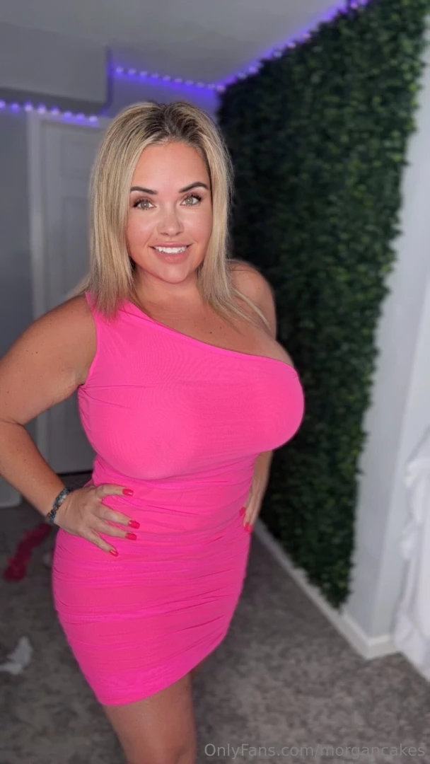 Live sexting cam customs sextpanther sextpanther com morgancakes 