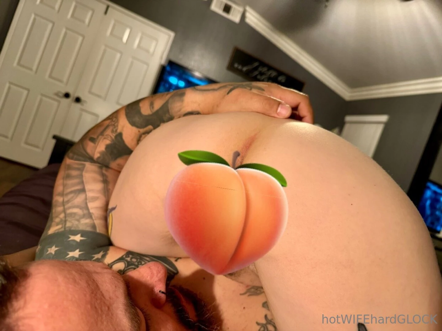 Seriously though is there a better way to get a look at my hump part 1 