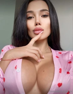 Free subscription my horny bestie kris_top she is a master of blowjobs part 25