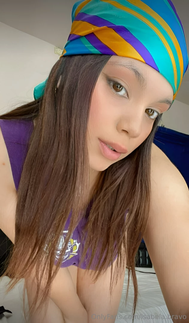 Here in usa you listen to bizarrap we latinos listen to him a lot my 