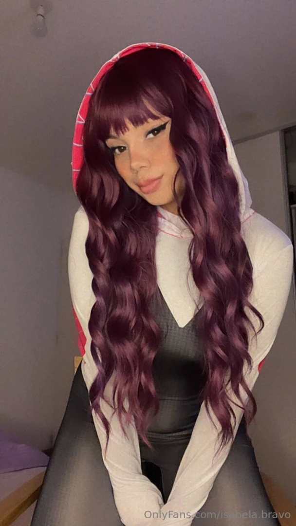 Do you think i would look good in any anime cosplay which one would it 