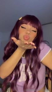 I send you a kiss you decide where the kiss goes