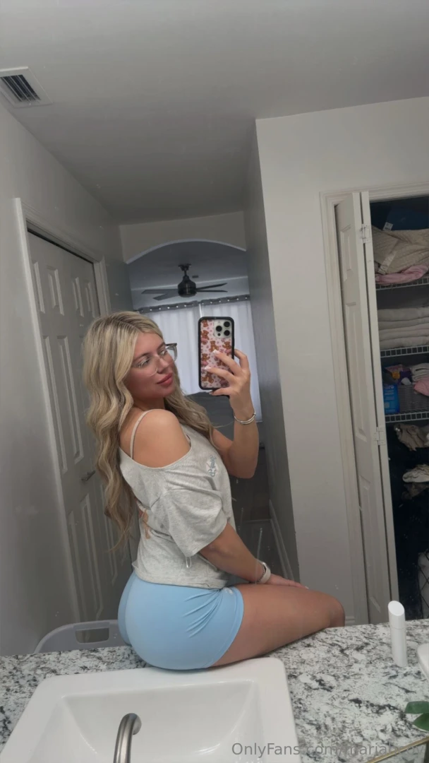 Dm me hey when you see this 